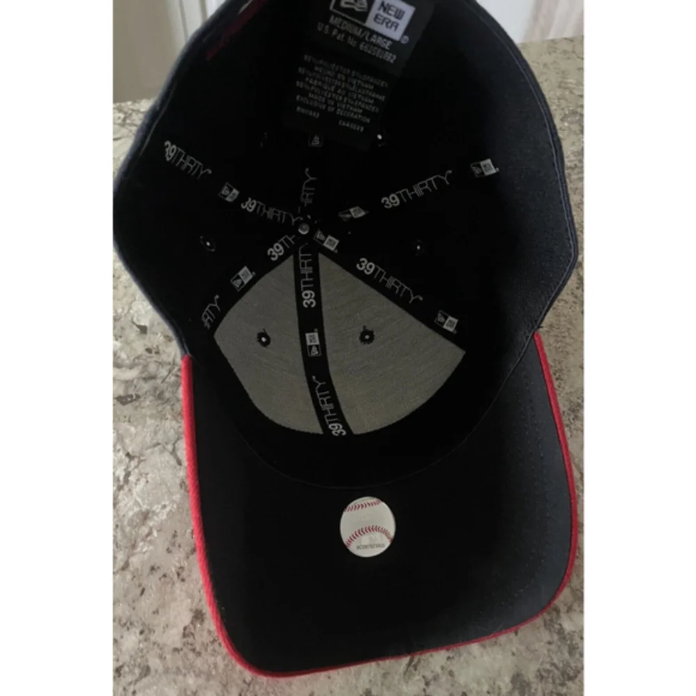 Cleveland Indians Guardians New Era 39THIRTY FlexFit Hat Cap Sz Medium-Large NWT